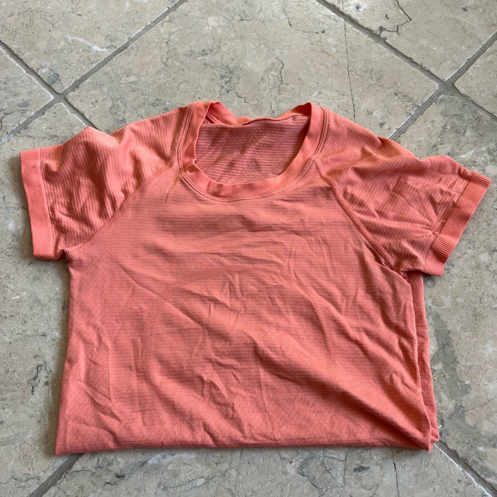 Lululemon swiftly tech short sleeve - Picture 1 of 4